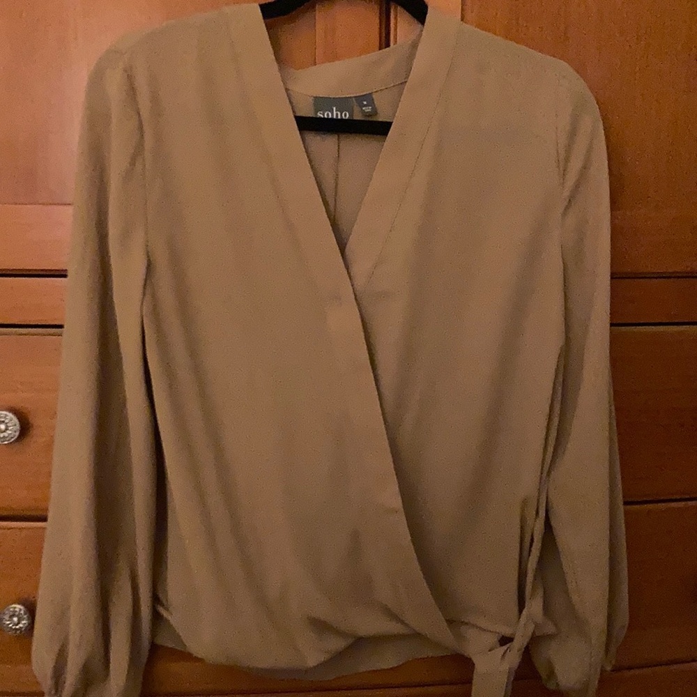 Women’s long sleeve Blouse